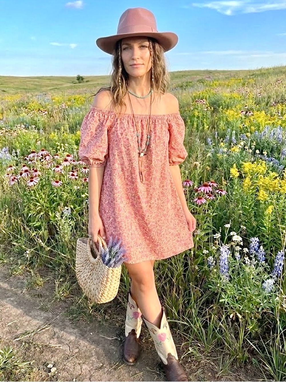 Off shoulder Puff-Sleeve floral boho Dress w resort vacay beach cottagecore vibe